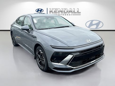 New 2026 Hyundai Sonata SEL FWD image 1