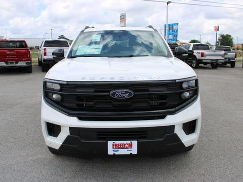 New 2026 Ford Expedition Max Active RWD image 2