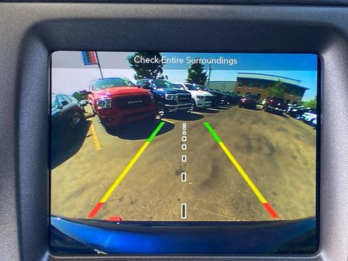 Used 2018 Jeep Compass Trailhawk w/ Leather Interior Group AWD/4WD image 17