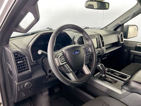 Used 2018 Ford F150 XLT w/ Equipment Group 302A Luxury image 10