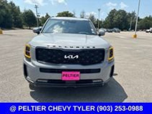 Used 2022 Kia Telluride SX w/ SX Prestige Package AWD/4WD image 2