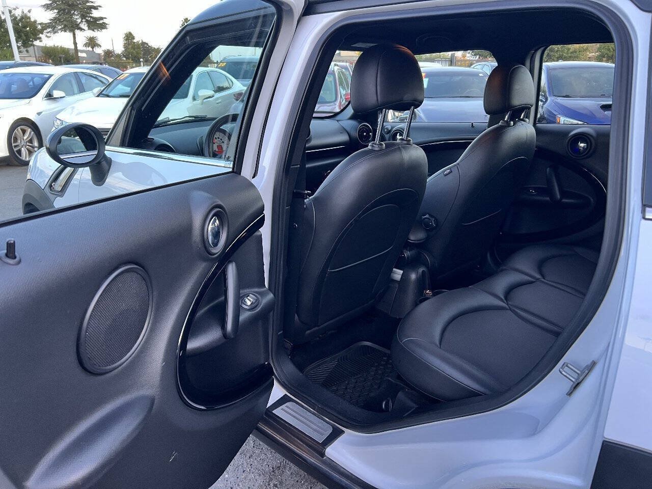 Used 2014 MINI Cooper Countryman S FWD image 11