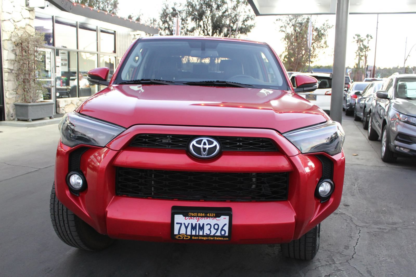 Used 2017 Toyota 4Runner SR5 Premium RWD image 8