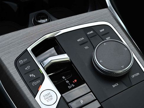 New 2026 BMW 330i 330i w/ Convenience Package image 13