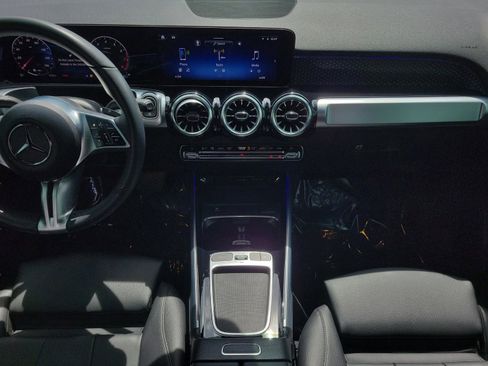 Certified 2024 Mercedes-Benz GLB 250 image 14