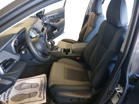 Certified 2025 Subaru Outback Onyx Edition image 8