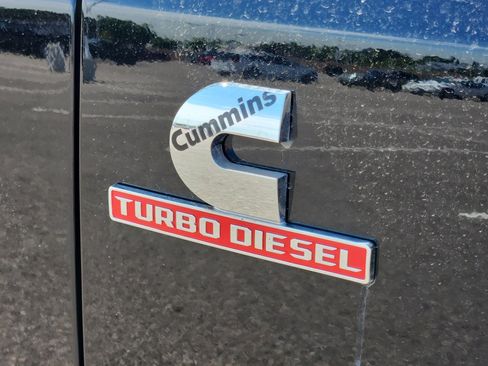 New 2025 RAM 2500 Laramie image 25