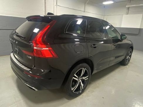 Used 2020 Volvo XC60 T5 R-Design w/ Protection Package Premier AWD/4WD image 3