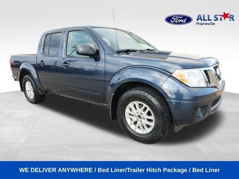 Used 2019 Nissan Frontier SV image 1