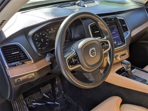 Used 2016 Volvo XC90 T6 Inscription w/ Protection Package Plus image 13