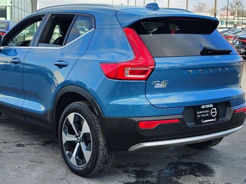 Certified 2023 Volvo XC40 B5 Plus w/ Driver Assist Package image 3