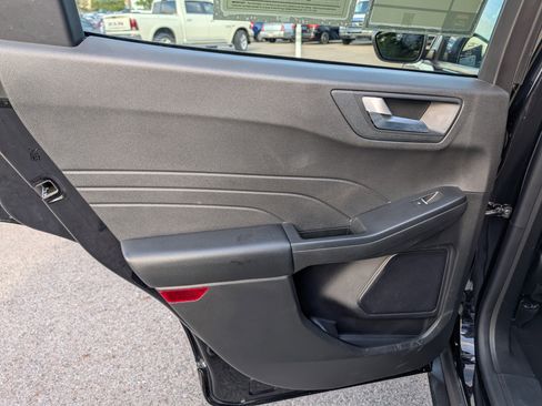 Used 2024 Ford Escape ST-Line w/ Tech Pack #1 image 37