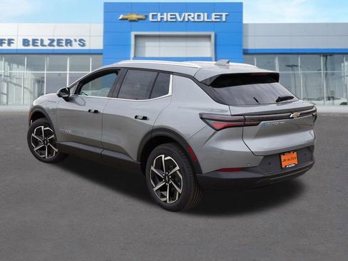 New 2026 Chevrolet Equinox EV LT image 5