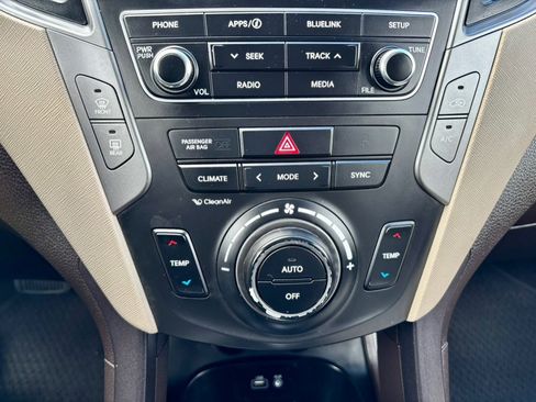 Used 2017 Hyundai Santa Fe Sport AWD/4WD image 23
