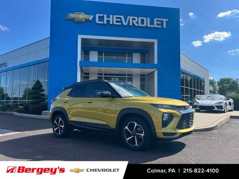 Certified 2023 Chevrolet TrailBlazer RS w/ Sun and Liftgate Package AWD/4WD image 1