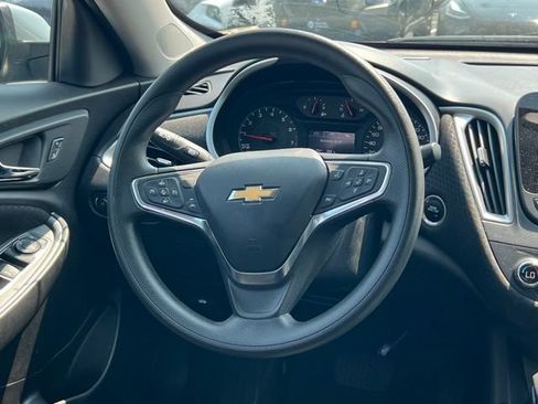 Used 2024 Chevrolet Malibu LT FWD image 14