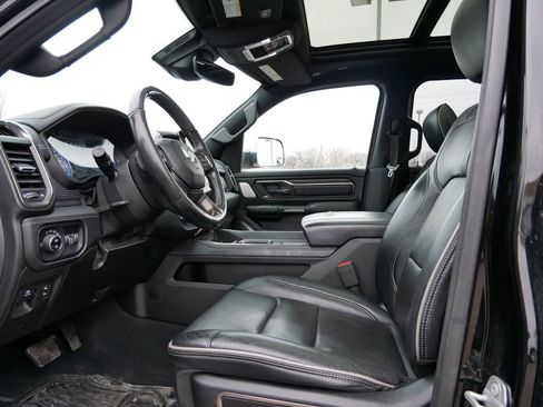 Used 2019 RAM 1500 Limited image 11