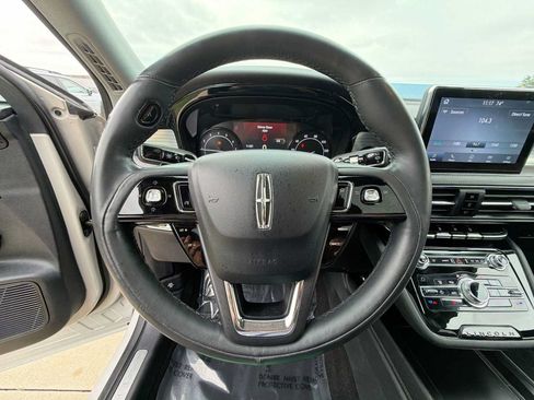 Used 2020 Lincoln Corsair AWD w/ Premium Package image 20
