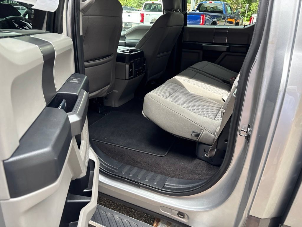 Used 2020 Ford F150 XLT w/ Equipment Group 302A Luxury AWD/4WD image 9