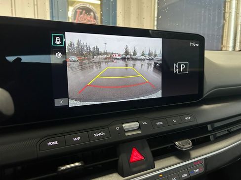Used 2025 Kia K4 FWD image 20