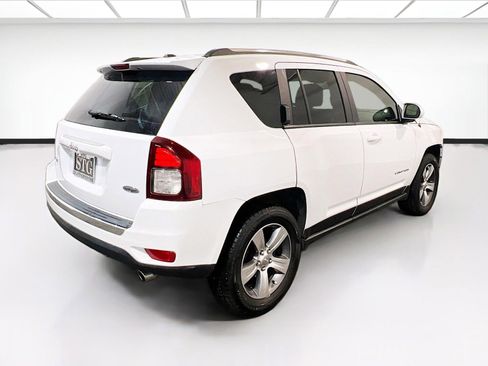 Used 2017 Jeep Compass High Altitude AWD/4WD image 4