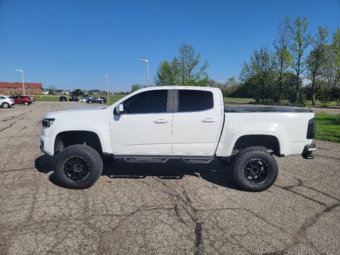 Used 2018 Chevrolet Colorado LT w/ LT Convenience Package image 5