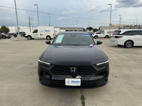 Certified 2023 Honda Accord Sport image 3