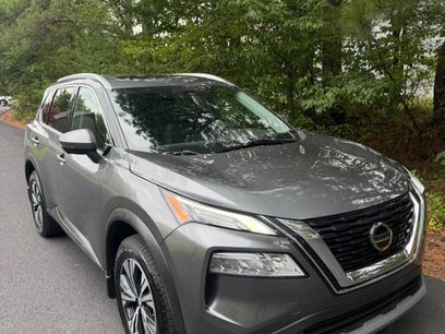 Used 2021 Nissan Rogue SV w/ Premium Package