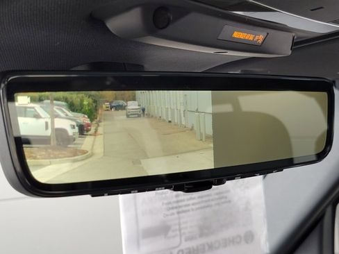 Used 2024 Land Rover Defender 130 X image 37