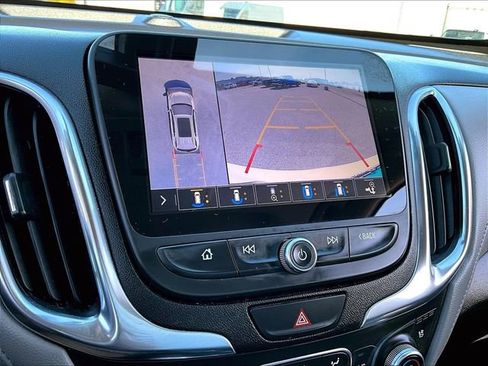 Used 2021 Chevrolet Equinox Premier image 31