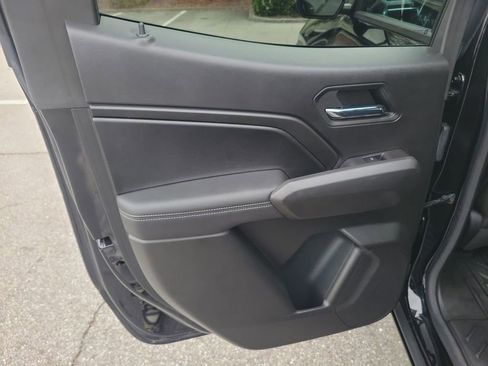 Used 2023 GMC Canyon Elevation w/ Elevation Premium Package image 38