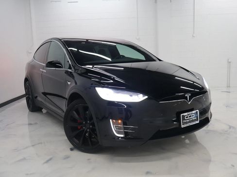 Used 2018 Tesla Model X P100D AWD/4WD image 2