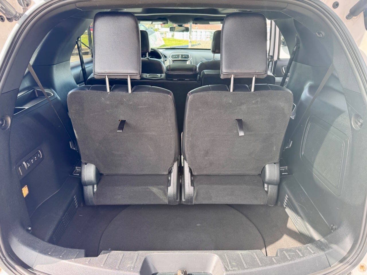 Used 2019 Ford Explorer Sport w/ Equipment Group 401A AWD/4WD image 12