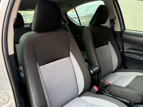 Used 2018 Toyota Prius C Two FWD image 16