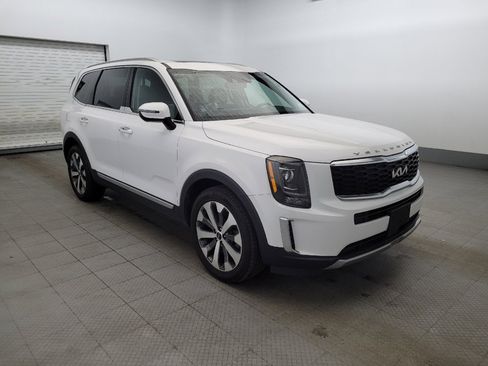 Used 2022 Kia Telluride S image 13