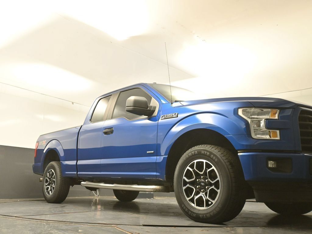Used 2017 Ford F150 XL w/ Equipment Group 101A Mid AWD/4WD image 51