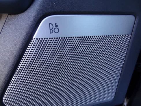 Certified 2021 Ford F150 Lariat w/ Equipment Group 502A High image 10