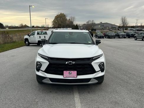 New 2025 Chevrolet Blazer LT w/ Midnight/Sport Edition image 9