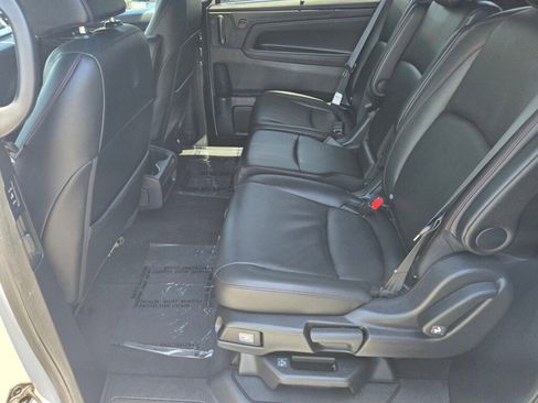 Certified 2025 Honda Odyssey Sport-L image 15