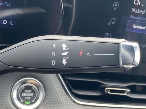 Used 2025 Chevrolet Equinox RS w/ Safety and Technology Package FWD image 23