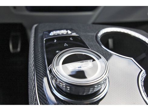 New 2026 Cadillac Optiq Sport 1 image 19