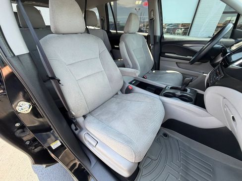 Used 2016 Honda Pilot EX image 12