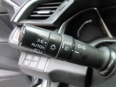 Used 2019 Honda Civic EX image 17