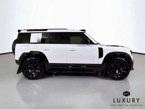 Used 2026 Land Rover Defender 110 X-Dynamic SE AWD/4WD image 5