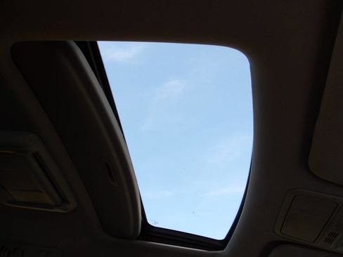 Used 2011 Honda Odyssey EX-L image 7