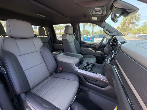 New 2026 Chevrolet Silverado 2500 ZR2 AWD/4WD image 26