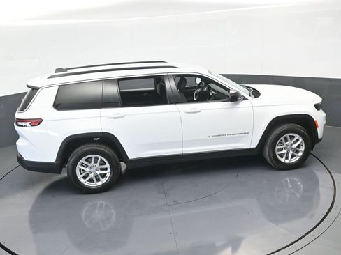 Used 2025 Jeep Grand Cherokee L Laredo image 41