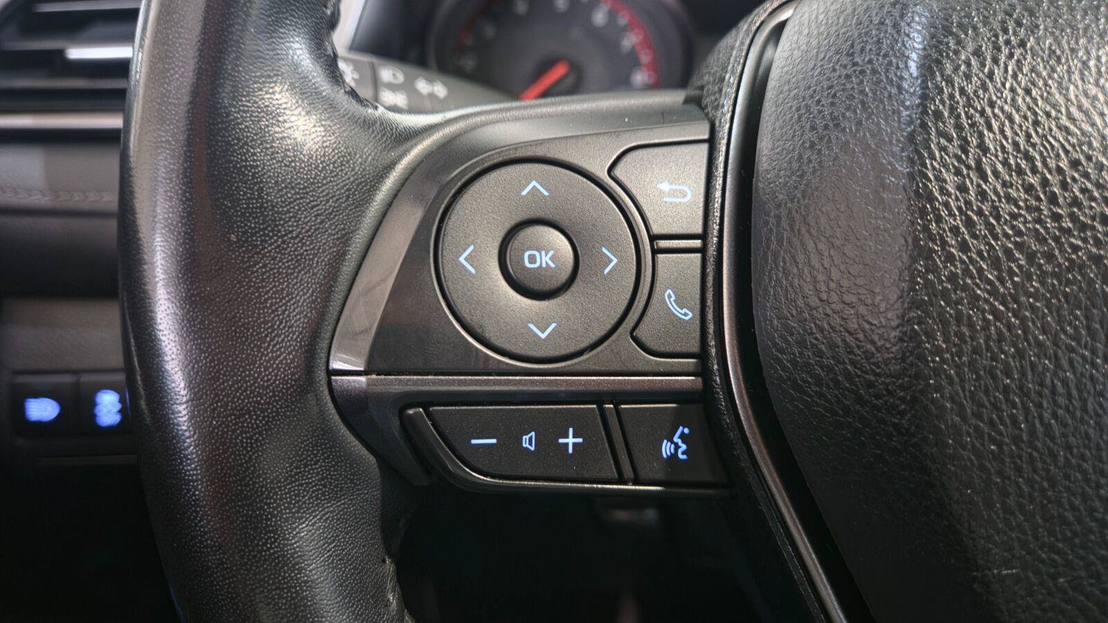 Used 2024 Toyota Camry XSE FWD image 25