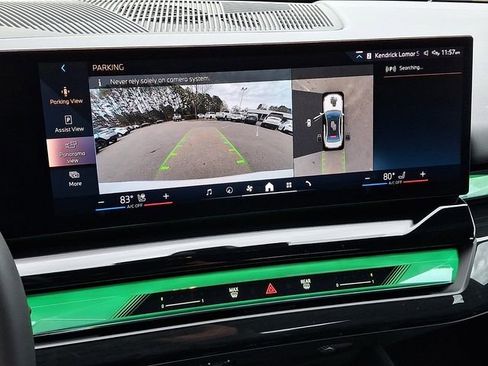 Used 2024 BMW i5 eDrive40i image 24