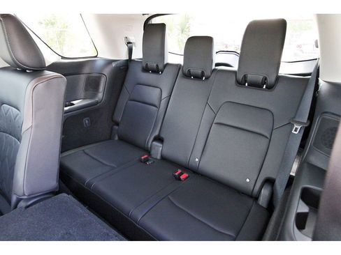 New 2026 Nissan Pathfinder Platinum w/ Cargo Package FWD image 11